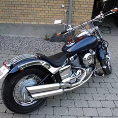 Yamaha XVS 650 Dragstar Custom