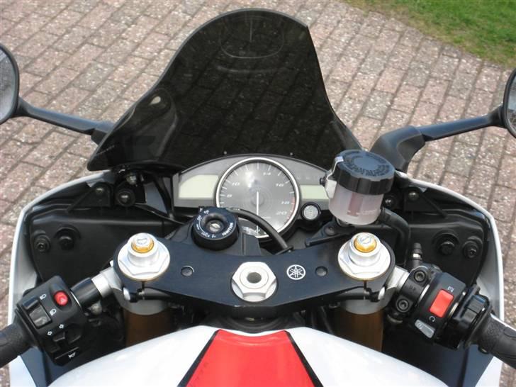 Yamaha YZF-R6 billede 14