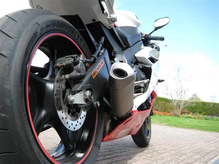 Yamaha YZF-R6 billede 16