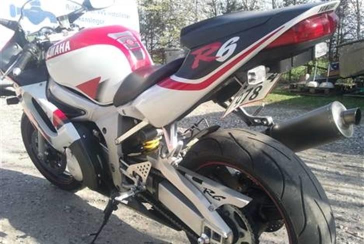 Yamaha R6 Solgt billede 2