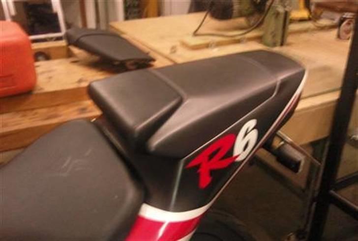 Yamaha R6 Solgt billede 9