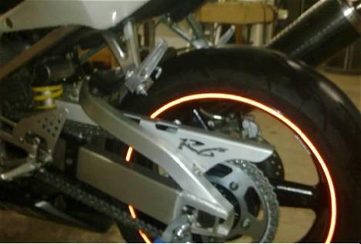 Yamaha R6 Solgt billede 10