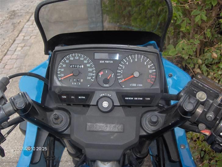 Suzuki GSX 550 EF >SOLGT< billede 17