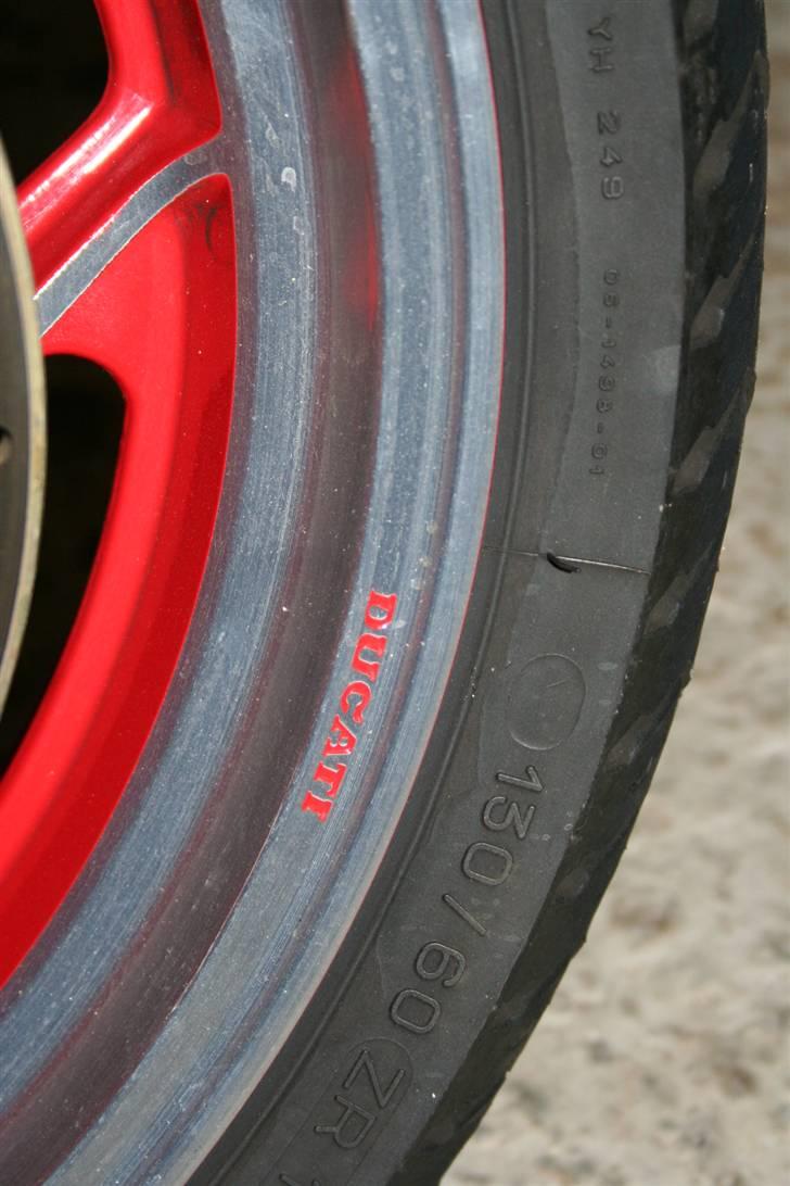 Ducati 750 Sport billede 6