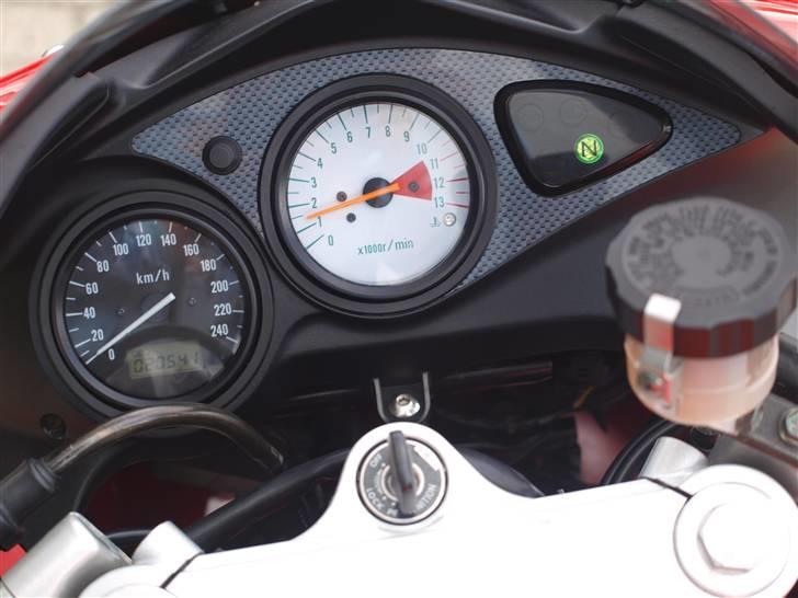 Suzuki SV 650 billede 4