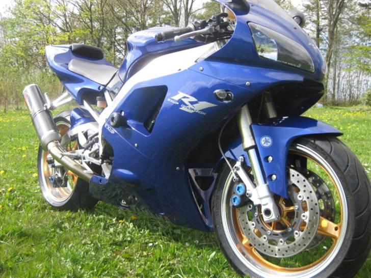 Yamaha R1 ( Solgt ) billede 2