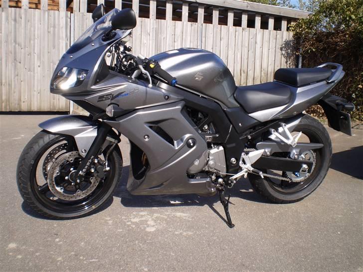 Suzuki SV650 S billede 12