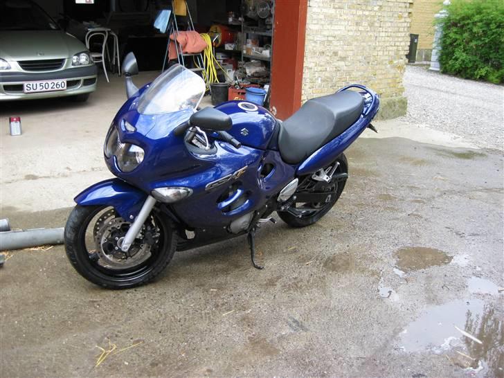 Suzuki GSX 600 (Solgt) billede 7