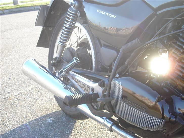 Honda cb 250 rs billede 11