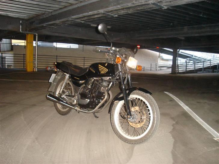 Honda cb 250 rs billede 14