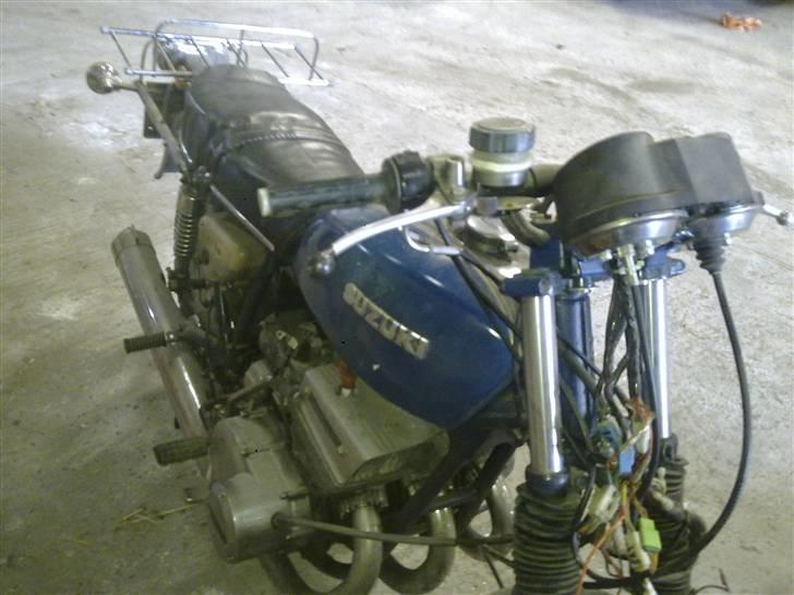 Suzuki GT 550 billede 6