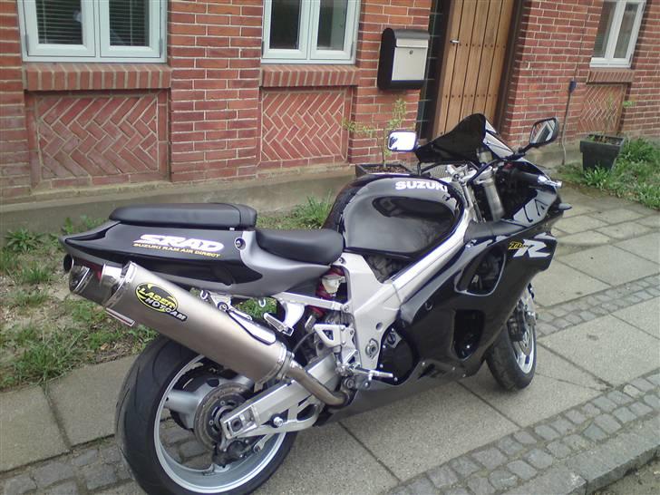 Suzuki TL1000R Solgt billede 2