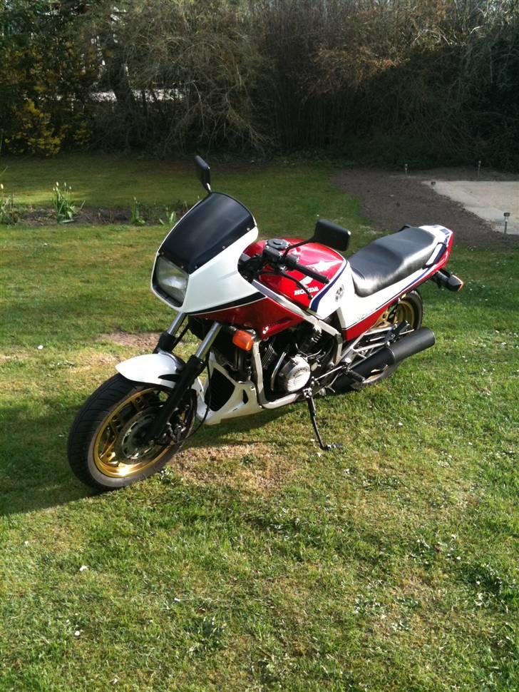 Honda vf 750 f inteceptor billede 3