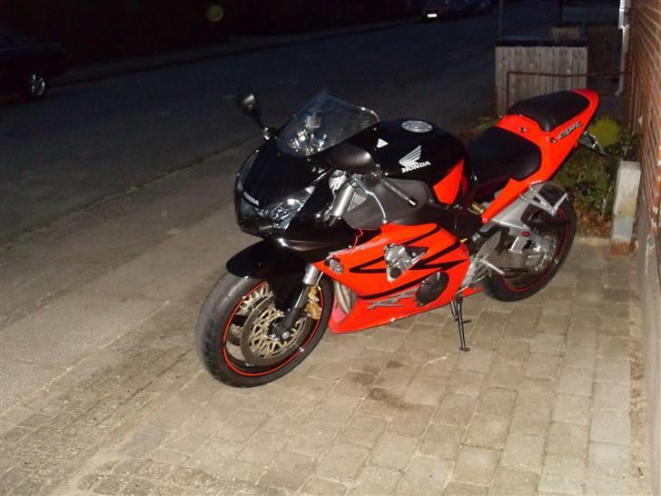 Honda cbr 900 rr fireblade billede 3