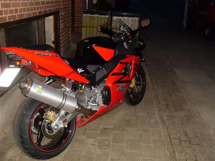 Honda cbr 900 rr fireblade billede 4