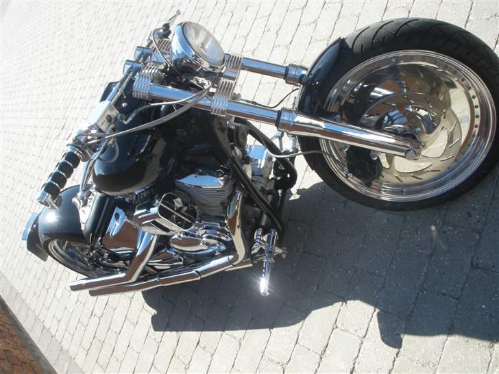 Yamaha xvs 1100 dragstar billede 2