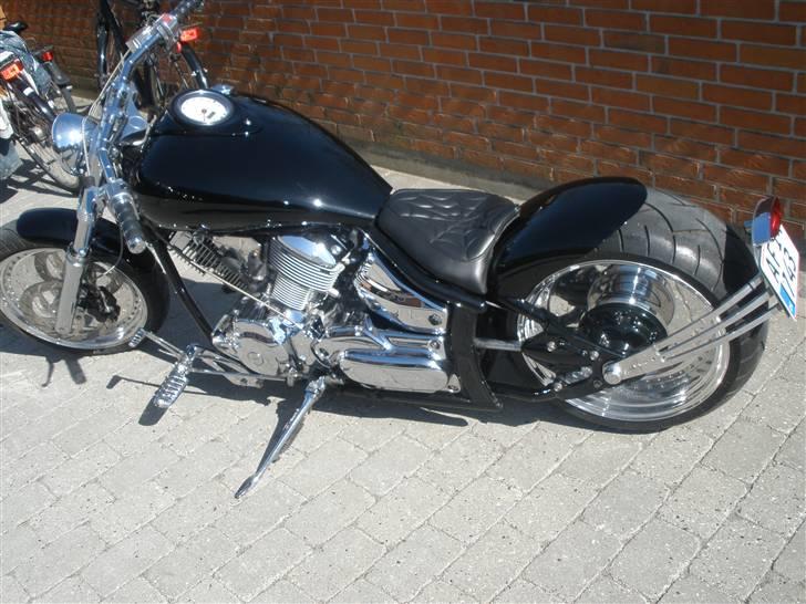Yamaha xvs 1100 dragstar billede 5