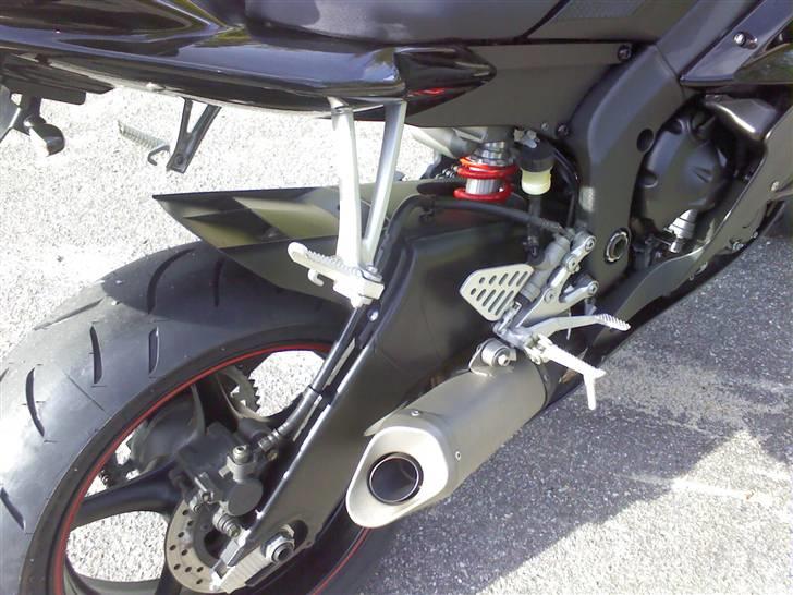 Yamaha yzf r6 SOLGT billede 8