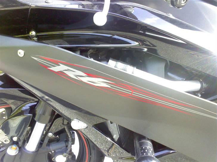 Yamaha yzf r6 SOLGT billede 9