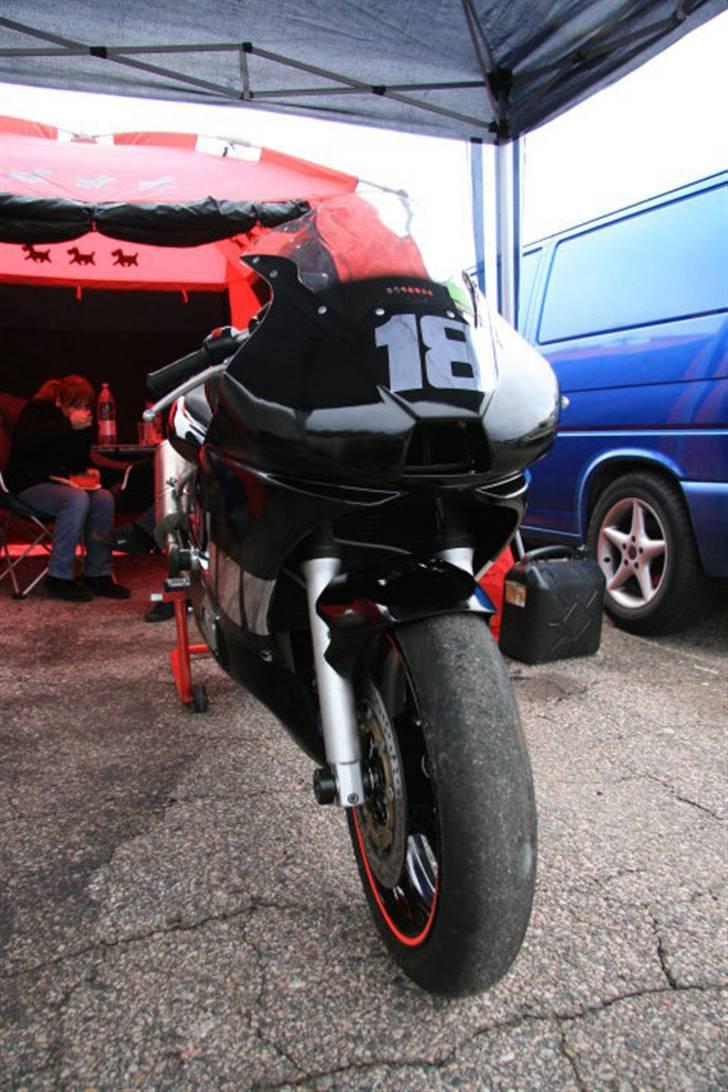 Yamaha R6 - Banejern billede 9