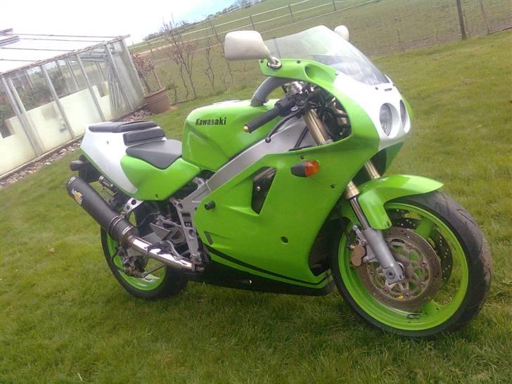 Kawasaki ZXR 400 - Solgt billede 5