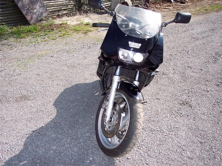 Yamaha fzr 600ccm billede 3