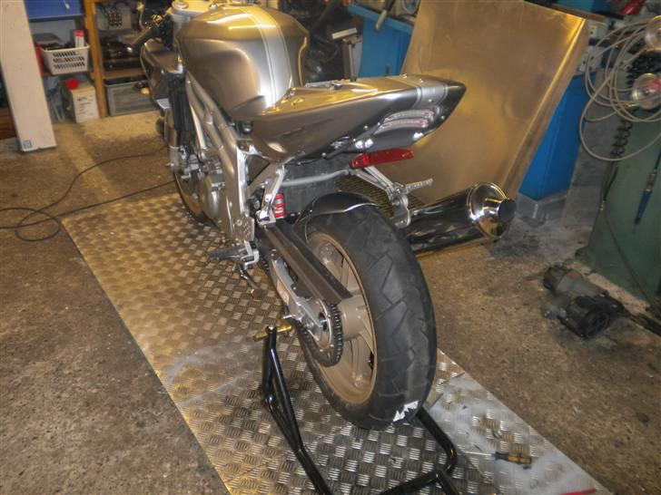 Hyosung GT 650 S  SOLGT billede 6