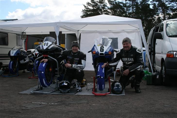 Yamaha YZF R6 '01 Banecykel (Solgt) - Svigersøn og Svigerfar billede 15