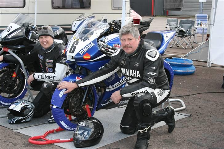 Yamaha YZF R6 '01 Banecykel (Solgt) - gode dækvarmere! billede 16