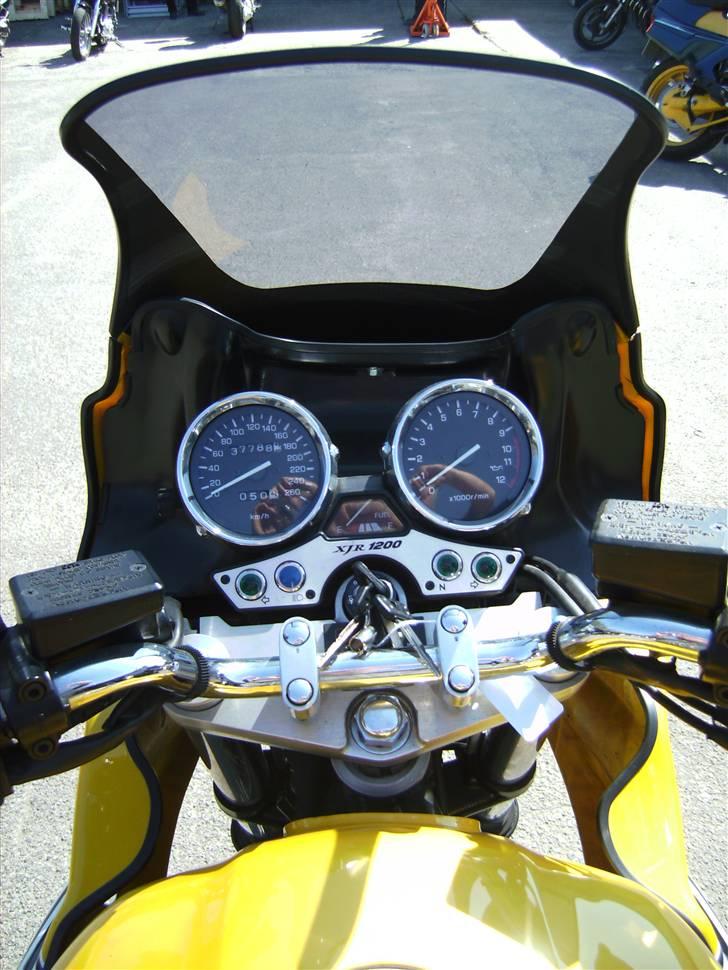 Yamaha XJR1200SP - 37.000 på klokken og nu har den kørt 50.000 28-05-2011 billede 4