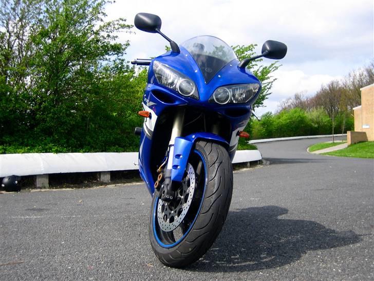 Yamaha R1 *SOLGT* billede 7