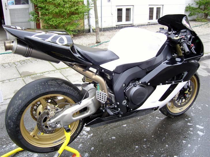 Honda CBR 1000rr Fireblade SOLGT billede 5