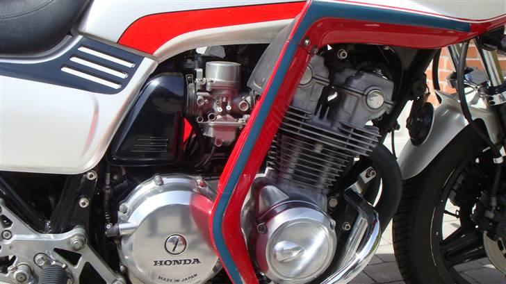 Honda CB 750 F  Boldor (solgt) - maj 2010 billede 6