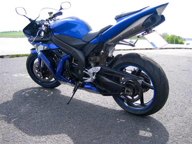 Yamaha R1 *SOLGT* billede 14