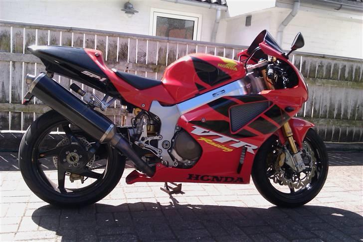 Honda VTR 1000 SP-1 billede 7