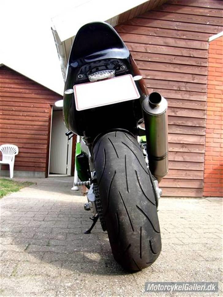 Kawasaki ninja ZX7R billede 4