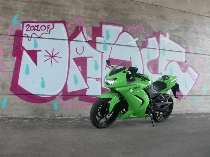 Kawasaki 250r (solgt) billede 1