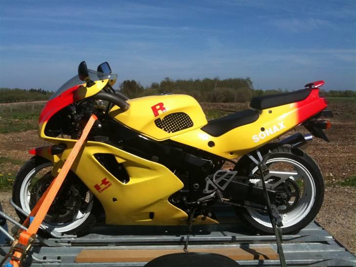 Kawasaki zxr 750  billede 1