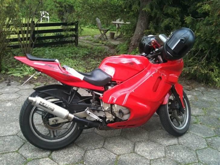 Honda Cbr 600 f1 billede 1