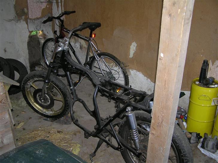 Honda cb 400f billede 9