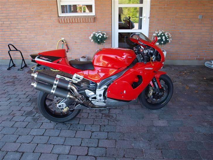 Aprilia RSV 1000 (Solgt) billede 3
