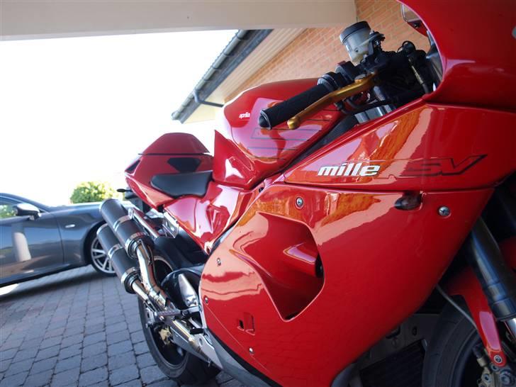 Aprilia RSV 1000 (Solgt) billede 9