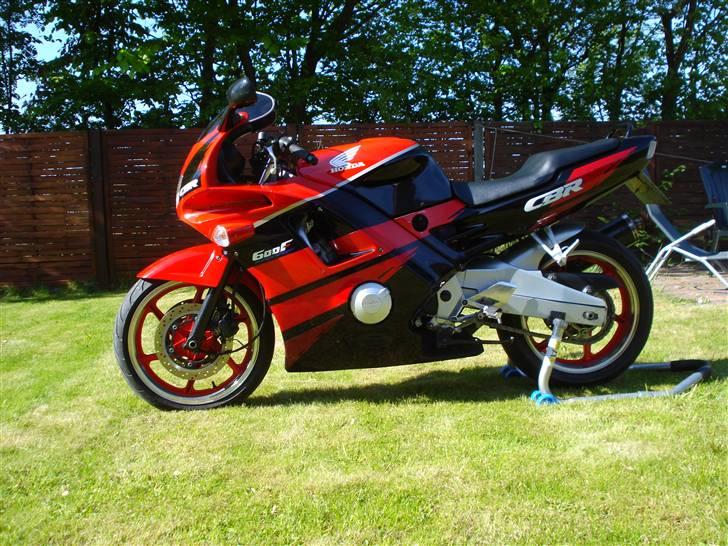 Honda cbr 600 f2 billede 1