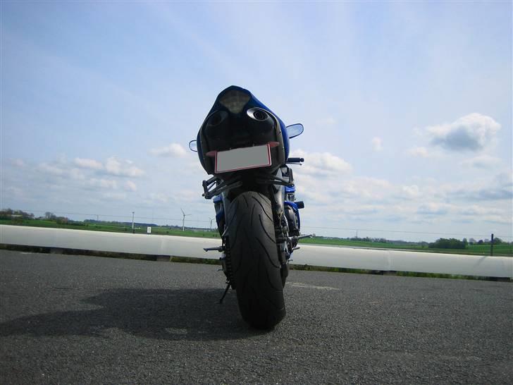 Yamaha R1 *SOLGT* billede 18