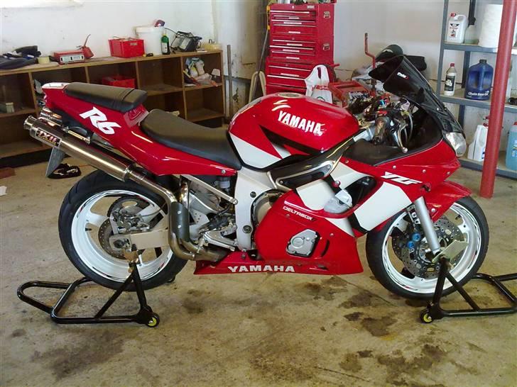 Yamaha yzf R6 billede 10