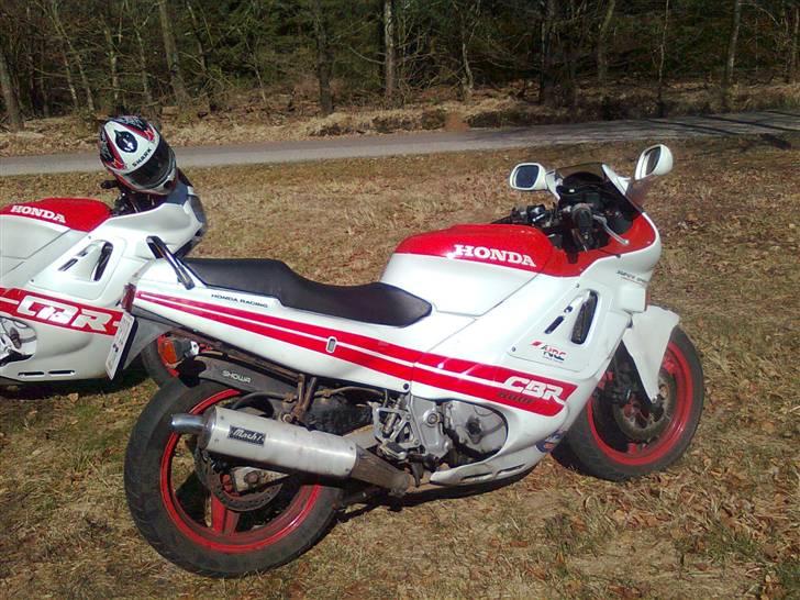 Honda CBR 600 f1 billede 5