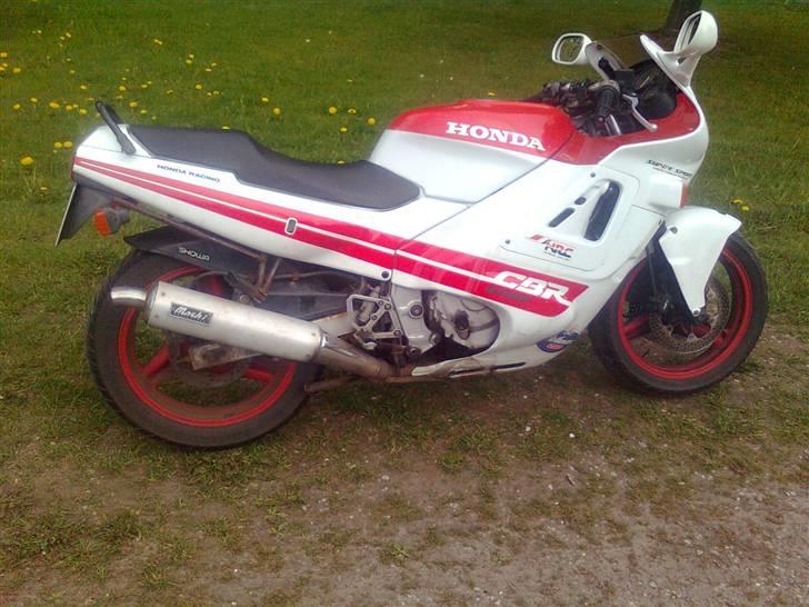 Honda CBR 600 f1 billede 7