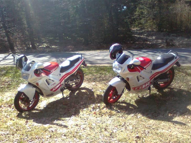 Honda CBR 600 f1 billede 11