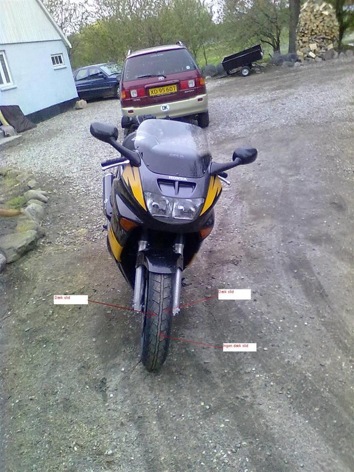 Honda CBR 1000 F billede 8