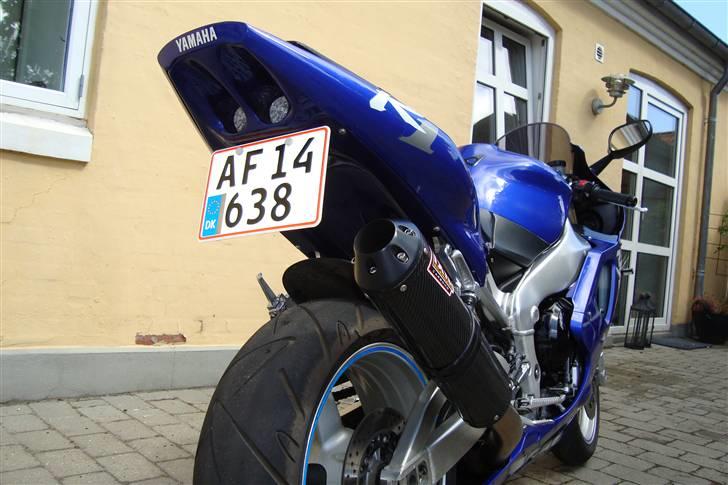 Yamaha yzf-r1 solgt billede 3